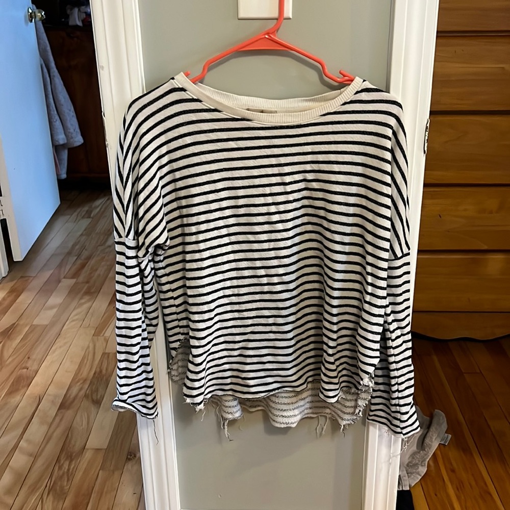 Cream and black stripped sweatshirt